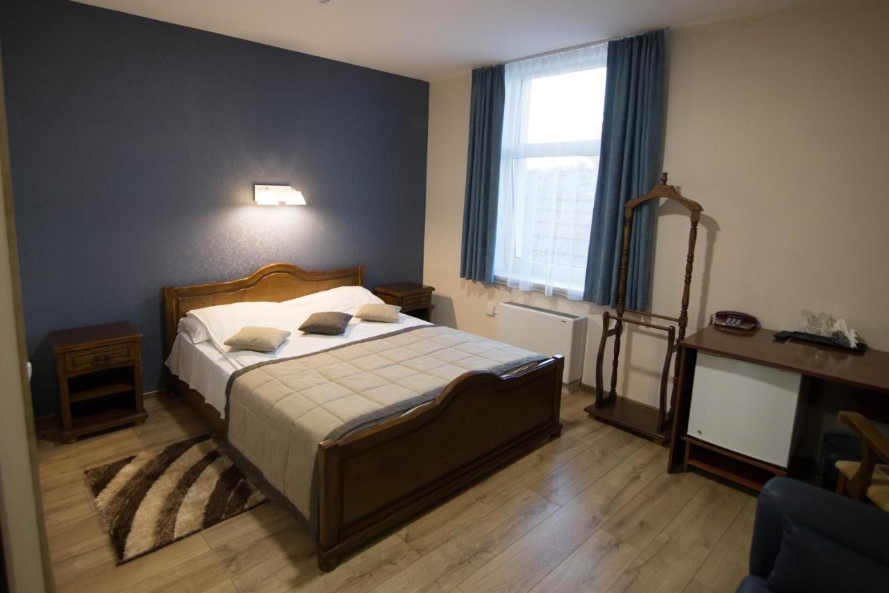 Hotel Villa Natali Kiszyniów Zewnętrze zdjęcie