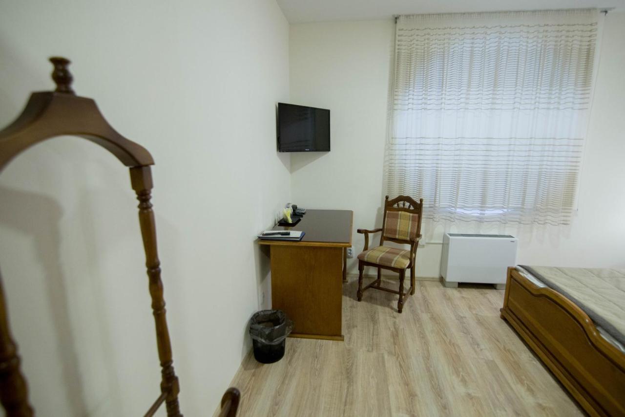 Hotel Villa Natali Kiszyniów Zewnętrze zdjęcie
